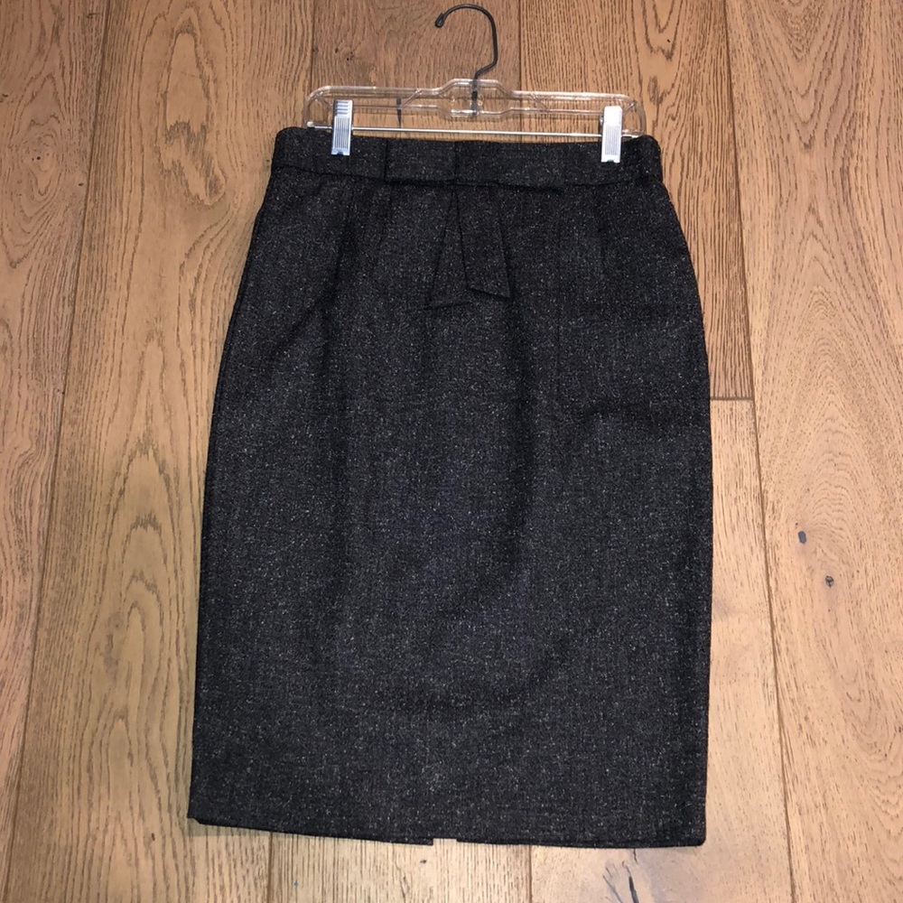 Forever 21 Grey Pencil Skirt